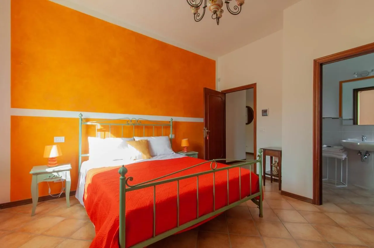 La Casa Di Nunzi Villa Cortona 0*,